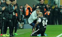 Beşiktaş şampiyonluğa uçuyor: 3-0
