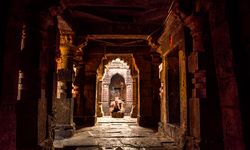 Hindistan'ın Gizemli Tapınağı, Arkeologları Şaşırtan Keşif