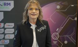 İzmir’de yapay zeka zirvesi! Gençlere girişim çağrısı