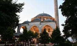 Balkanlar’da Kurban Bayramı coşkusu camileri doldurdu