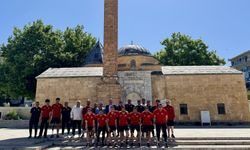 Ampute Futbol Milli Takımı’ndan Ahi Evran’a vefa
