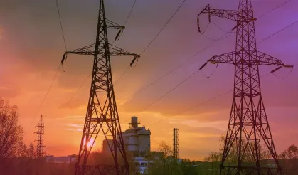 Spot elektrik piyasasında işlem hacmi geriledi