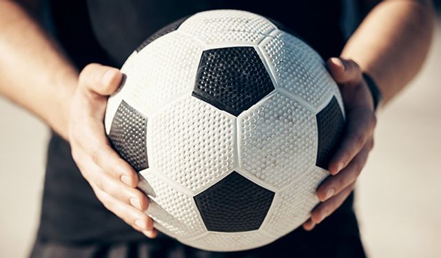 Futbol Topu, Yapımı ve Özellikleri