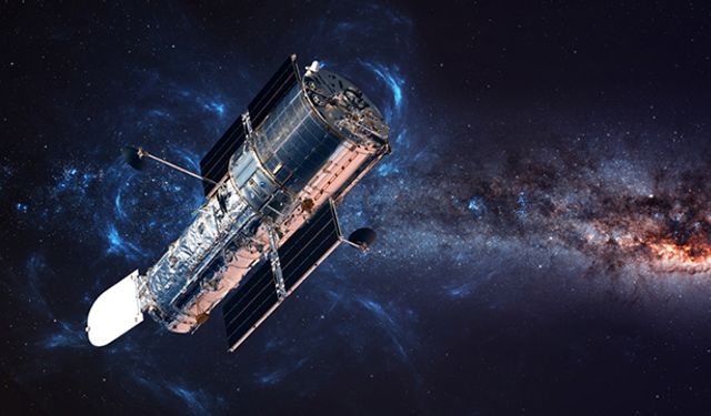 Hubble'ın Keskin Gözleriyle Yakalanan Evrenin Gizemleri