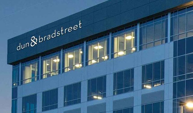 Dun & Bradstreet, Büyüme Beklentilerini Yükseltti