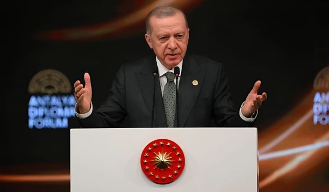 Alın Teriyle İnşa Edilen Türkiye Vurgusu