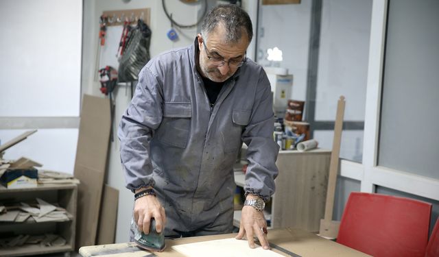 Erzurumlu usta 15 yılda bine yakın naht eseri üretti