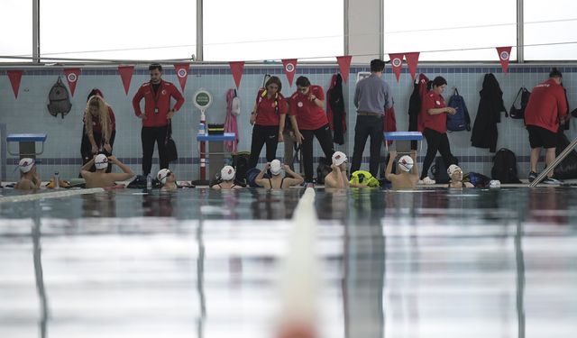 İstanbul’da EPYG’de yüzme madalya hedefi