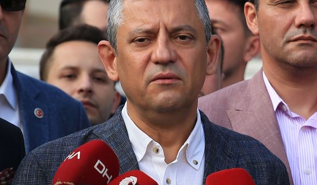 Özgür Özel: Hukuksuzluğa karşı mücadelemiz sürecek
