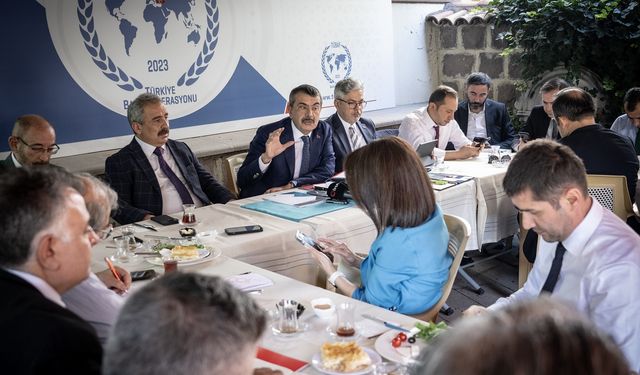 Yusuf Tekin: LGS soruları dışarıdan sızmadı