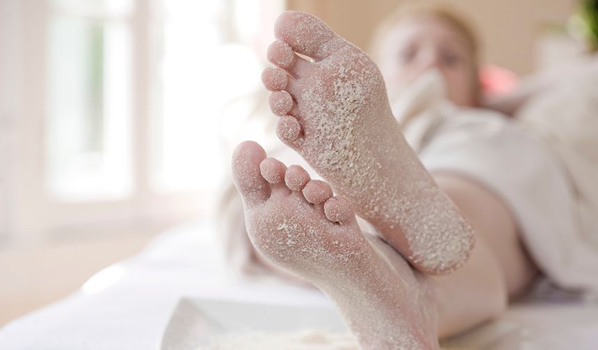 Ayak Masajı ve Banyo Tuzları ile Ayak Sağlığı