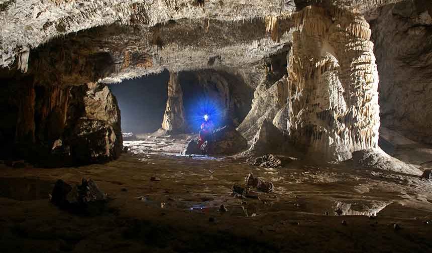 Yerin Altında Gizlenen Sır, Dünyanın En Derin Mağarası