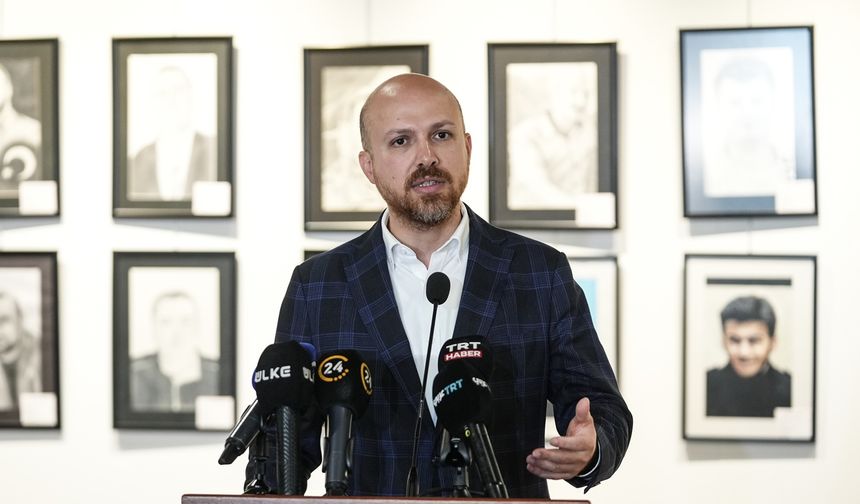 Dolmabahçe'de 15 Temmuz şehitleri anısına sergi açıldı